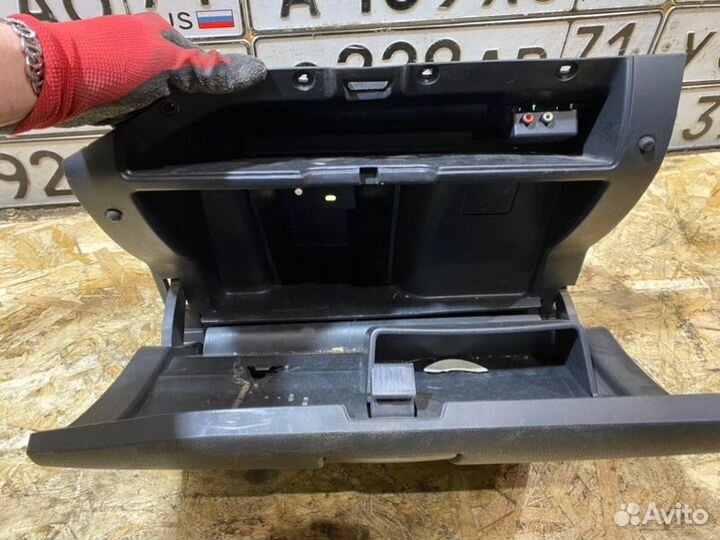 Бардачок Citroen Berlingo B9 1.6 2014