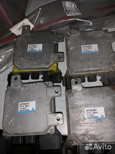 Блок управления рулевой рейкой Subaru Outback B14