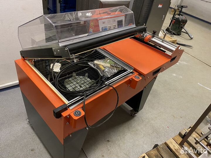 Термоусадочный упаковочный аппарат