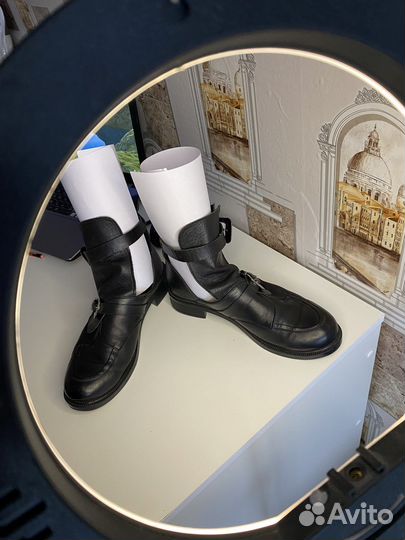 Ботинки кожаные женские