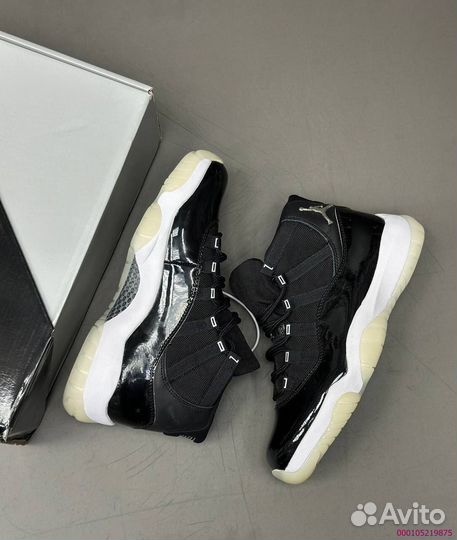 Кроссовки Nike Air Jordan 11