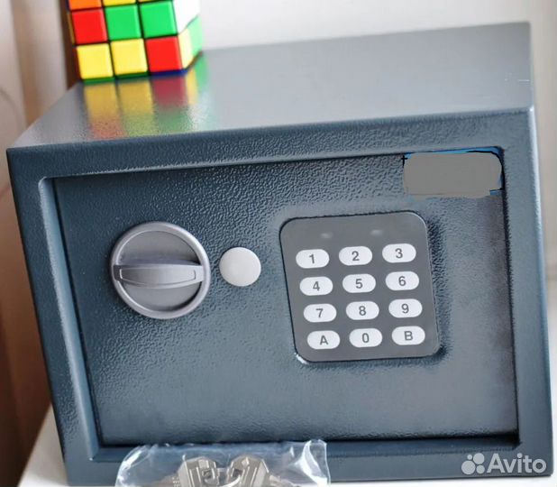 Сейф с замком STF-17EN