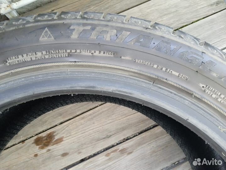 Triangle Snowlink TWT02 235/45 R17 97V