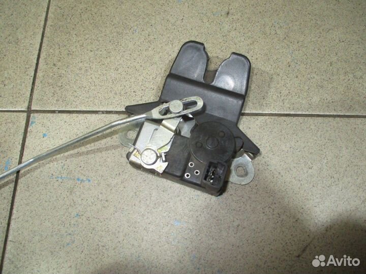 Замок багажника Hyundai Elantra 4 (HD)