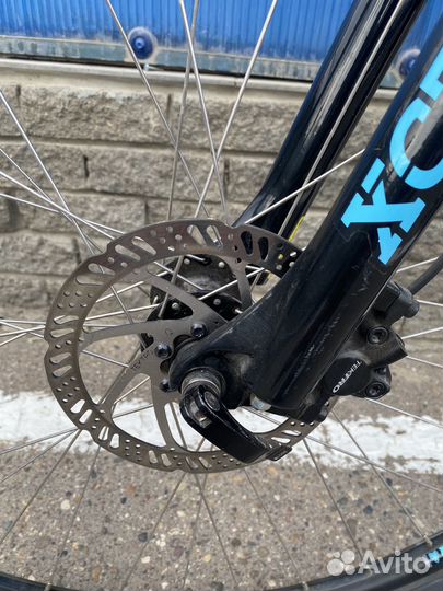 Велосипед GT L- рама на 29 колесах MTB горный