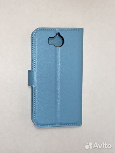 Чехол на телефон