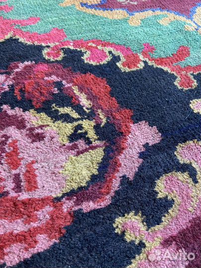 Ковер шерстяной ручной работы