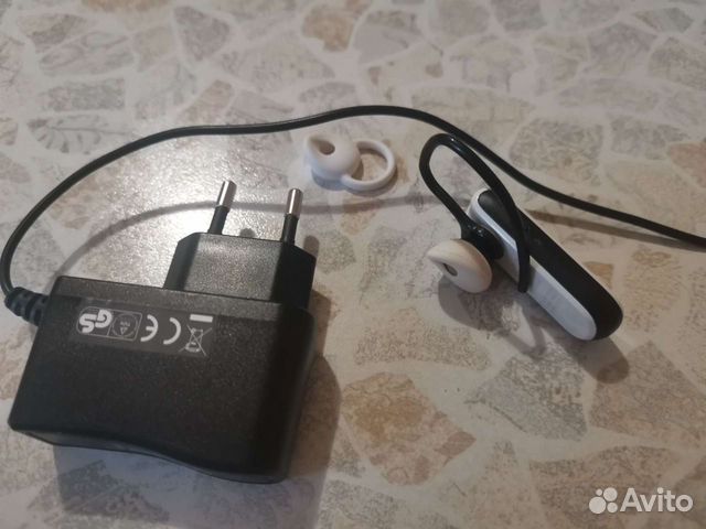 Bluetooth гарнитура jabra