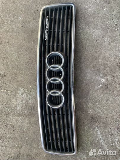 Решетка радиатора audi 100 с4