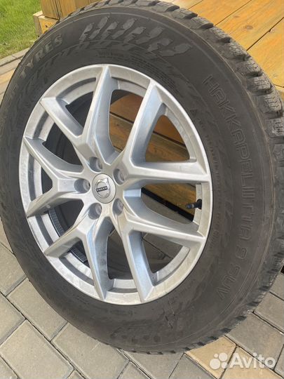 Nokian Tyres Hakkapeliitta 9 SUV 235/60 R18