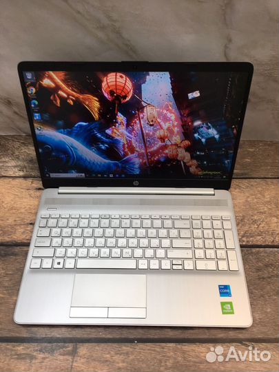 Hp 15.6 ips, i5 1135g7 + nvidia mx350, ssd 500gb