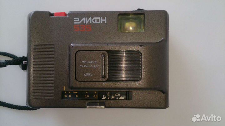 Плёночный фотоаппарат Эликон 535