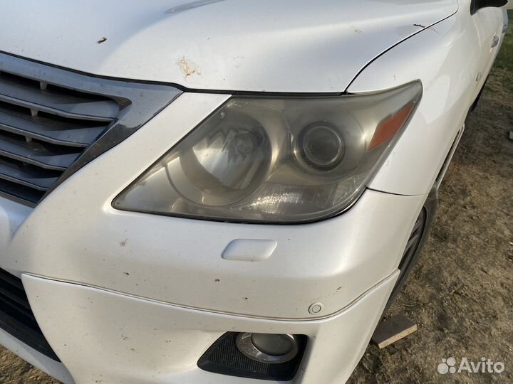 Фары Бамбер на lexus 570