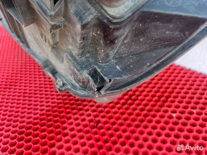 Фара передняя правая Ford Focus 2 2006 до рест