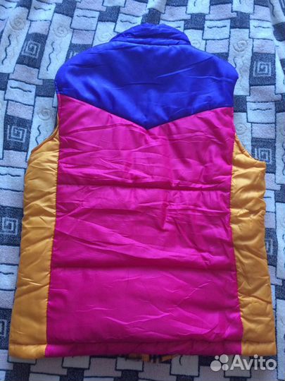 Жилет,новый