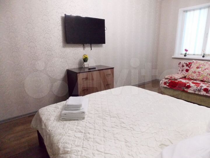 2-к. квартира, 54 м², 1/5 эт.