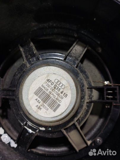 Динамик в дверь задний Audi A6 C6
