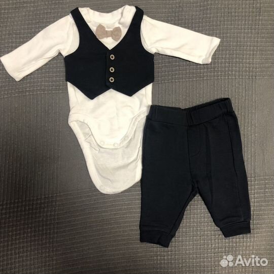 Костюм на выписку hm и комбинезон на выписку