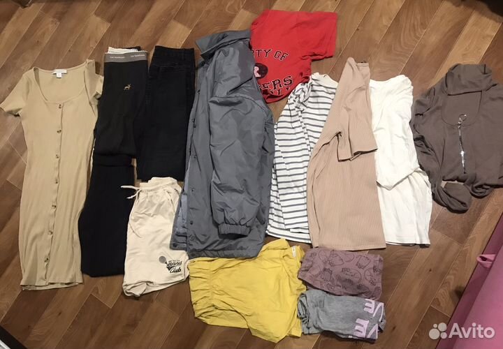 Пакет вещей женских 42 р