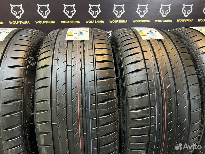 Michelin Pilot Sport 4 235/40 R18 95Y