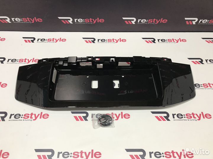 Накладка под номер Toyota Land Cruise 150