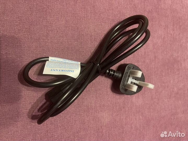 Шнур с вилкой для розетки