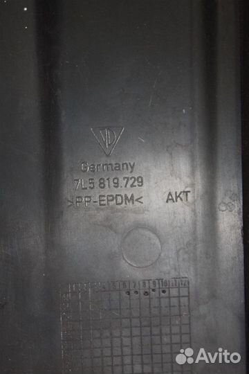 Решетка стеклооч. (планка под лобовое стекло) Por