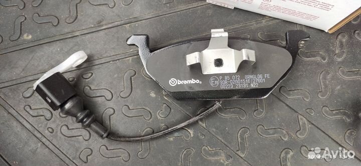 Тормозные колодки передние skoda Octavia