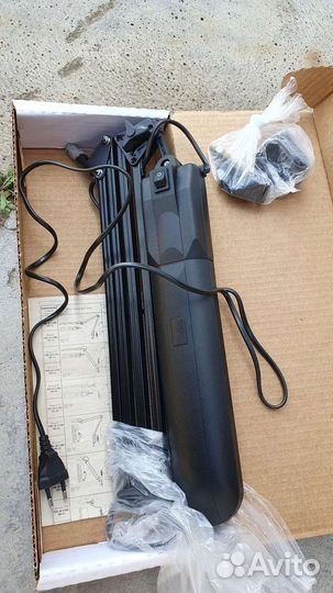 Настольная лампа