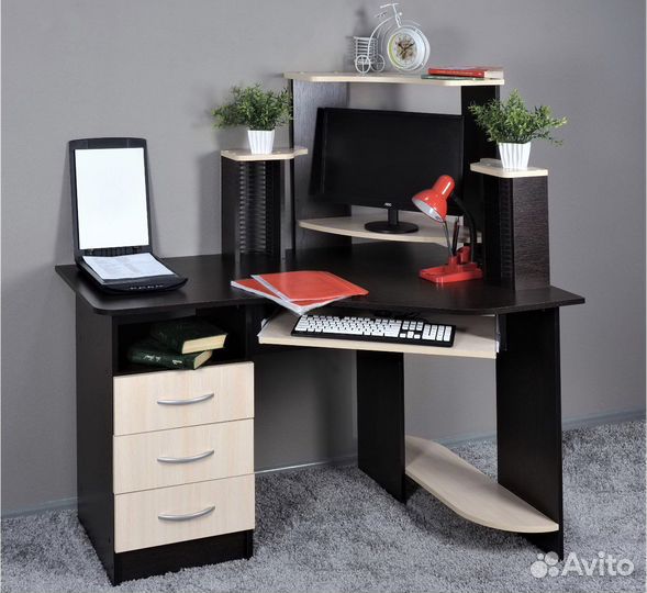 Стол компьютерный