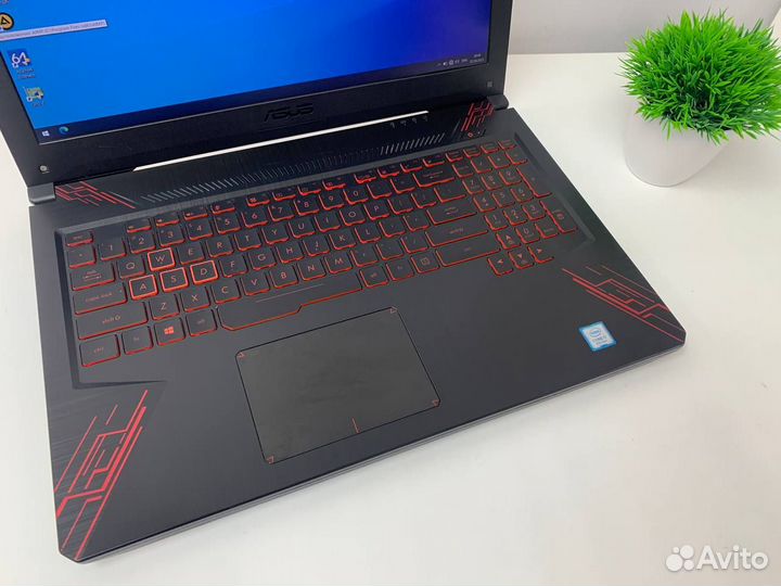 Игровой ноутбук Asus