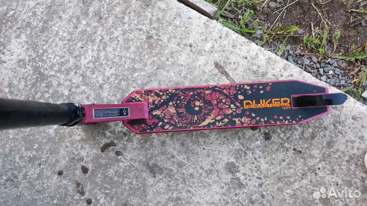 Самокат Трюковой Tech Team Duker 404 (2021)