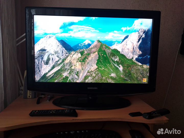 Жк-тв Samsung LE32R81B