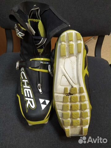 Лыжные ботинки fischer carbonlite skate