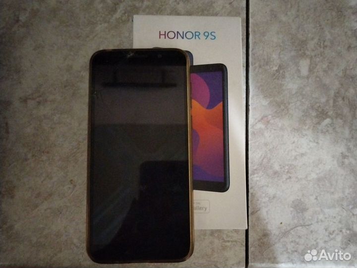 HONOR 9S, 2/32 ГБ