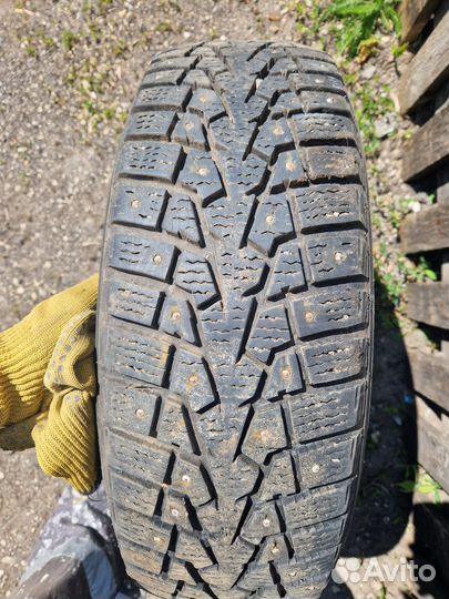 Maxxis ArcticTrekker NP3 185/65 R15