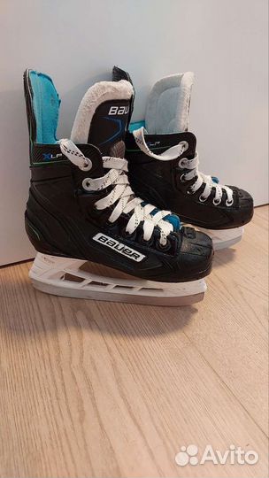 Хоккейные коньки бауэр, размер по стельки 18 см