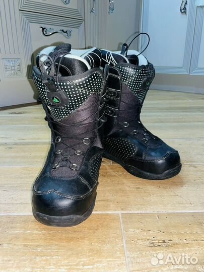 Ботинки для сноуборда р-р 39