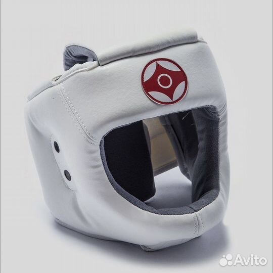 Шлем для каратэ киокушинкай с защитой подбородка