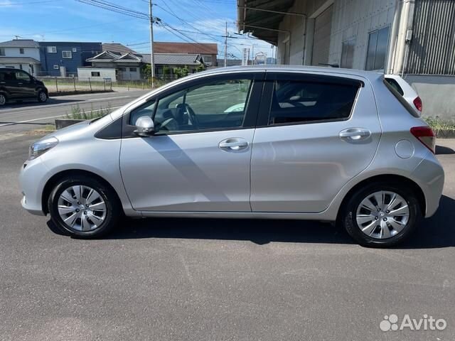 Toyota Vitz 1.5 CVT, 2011, 17 000 км