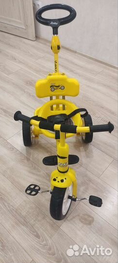Детский трехколесный велосипед