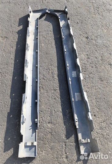 Накладка на порог 2.7л диз. Jaguar XF, 2009г