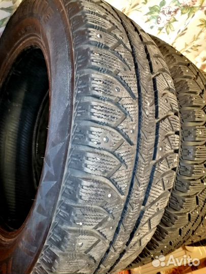 Bridgestone Ice Cruiser 7000 195/65 R15 91T