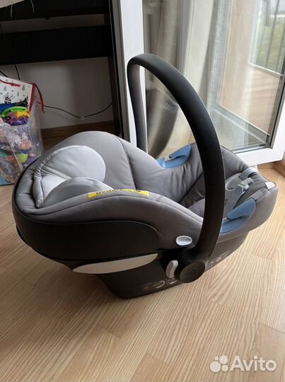 Детское автокресло от 0. Cybex Aton M i-size