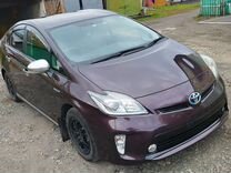 Toyota Prius 1.8 CVT, 2013, 130 000 км, с пробегом, цена 1 519 000 руб.