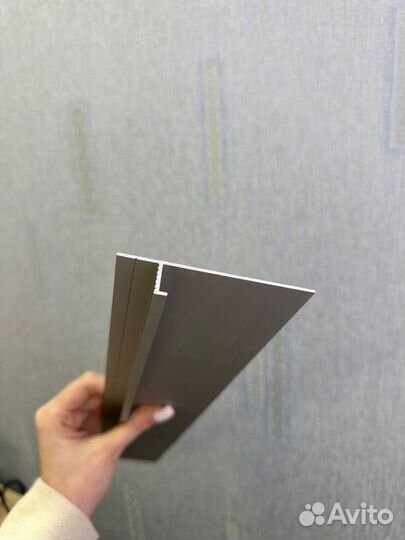 Скрытый плинтус