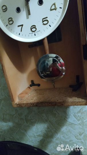 Часы настенные с боем янтарь СССР