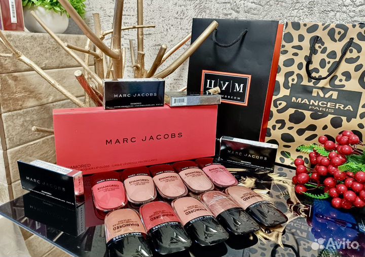 Блеск для губ Marc Jacobs