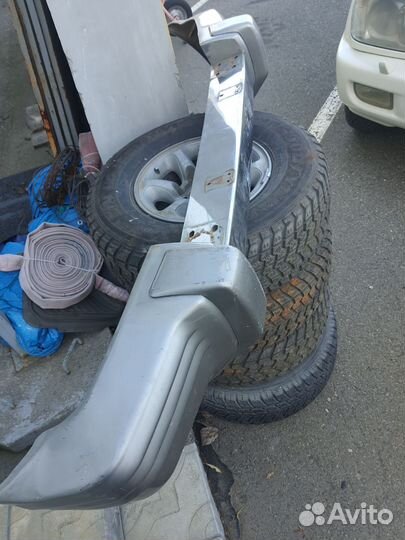 Передний бампер pajero 2