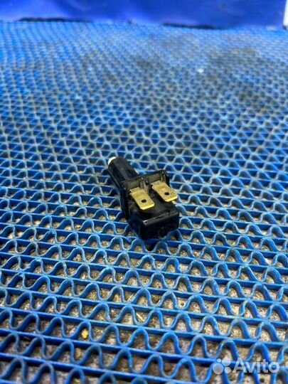 Датчик педали тормоза Ford Ka купе 1998